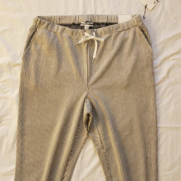 Jules & Leopold Women's Black & White Striped Jogger Capris Plus Size 1X - Picture 4 of 6